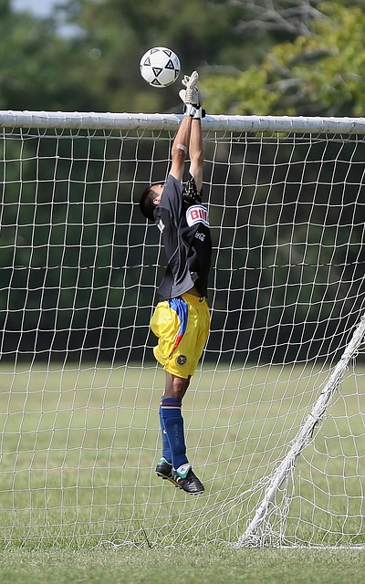 冠军的泪水，家人的牵挂，谁懂他的不易？.